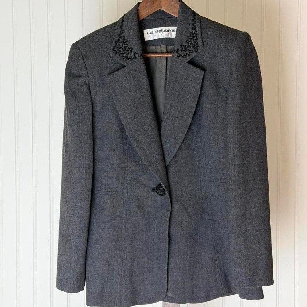 Liz Claiborne Blazer Women Size 4 Gray Excellent Embroidered Lapel Single Button